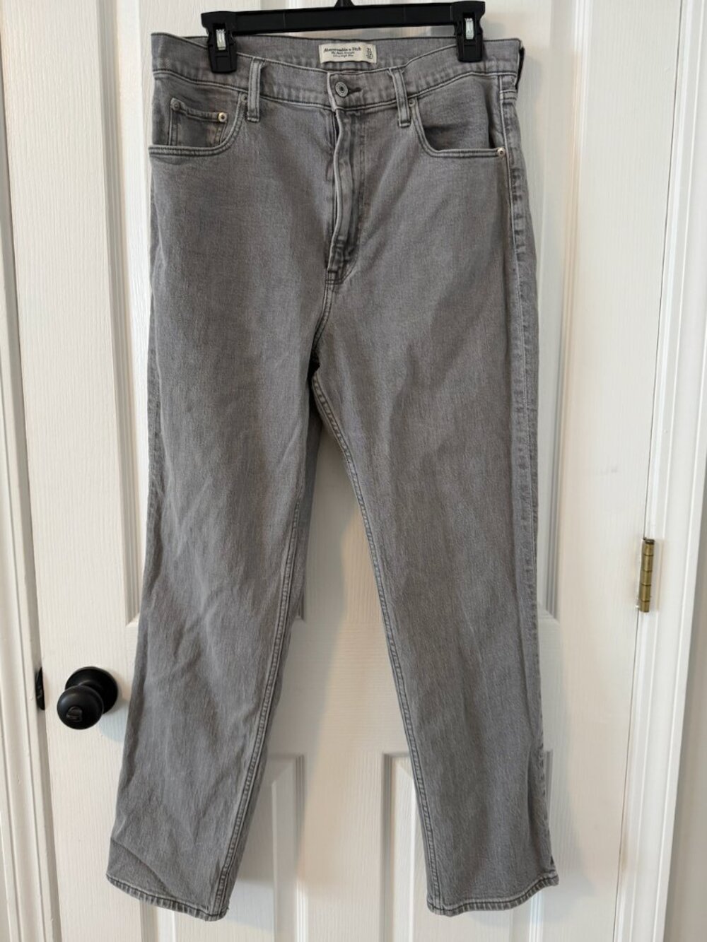 Abercrombie The Ankle Straight Ultra High Rise Jeans